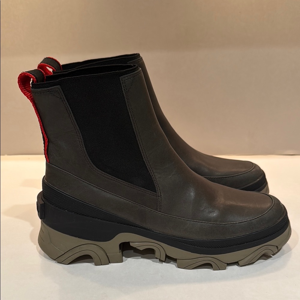 SOREL Chelsea Leather Waterproof Dark Moss Ankle Boots